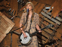 Taylor Swift テイラー・スウィフト