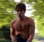 Chace Crawford